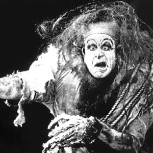Чудовище Франкенштейна, Frankenstein's monster — чудовище из книг вымышленных существ - Книги вымышленных существ